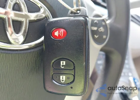 2014 Toyota Prius Two from USA, damaged, VIN JTDKN3DU2E0367661